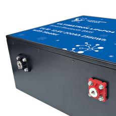 Miniature Batterie Lithium Sous Siège de 12.8V 200Ah LiFePO4 Smart BMS Avec Bluetooth et chauffage intégré - ULTIMATRON N° 5