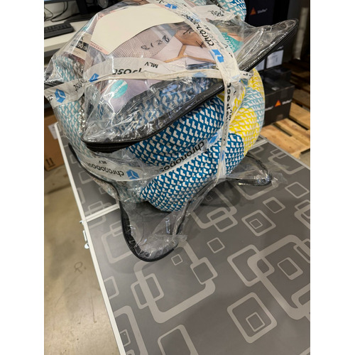 ATTENTION Produit imparfait | Lit tout fait 140 x 190 cm JANVIK coupe à droite VIA MONDO